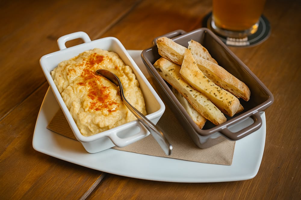 Hummus Lupulus: la crema garbancera con nombre de lúpulo
